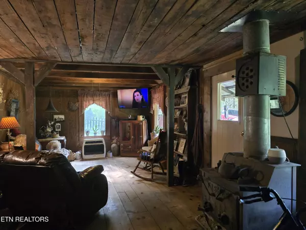 Eidson, TN 37731,170 PARKER Rd