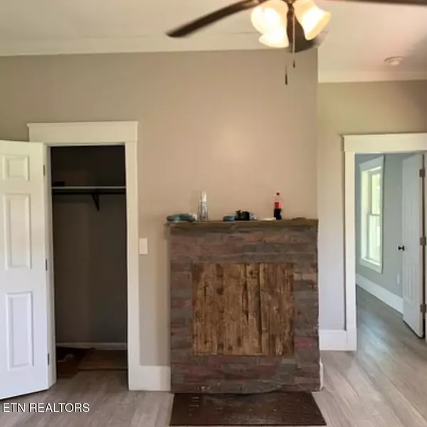 Rockwood, TN 37854,713 N Chamberlain Ave