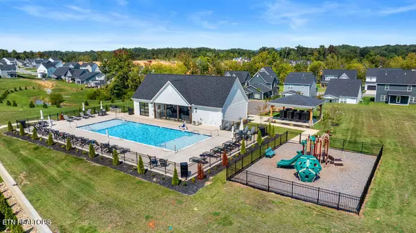 Knoxville, TN 37924,821 Berry Basket DR