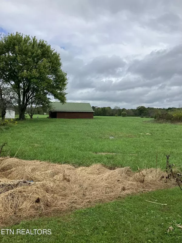 Clarkrange, TN 38553,1845 Deer Lodge Hwy