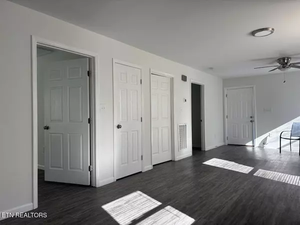 Knoxville, TN 37921,1732 Jourolman Ave