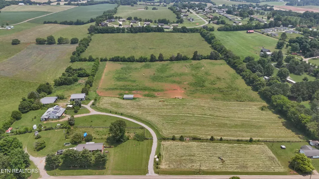 Maple LN, Greenback, TN 37742