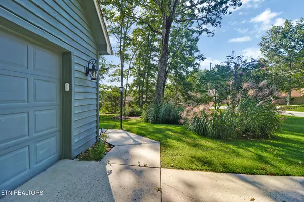 Crossville, TN 38558,123 Lakeview DR