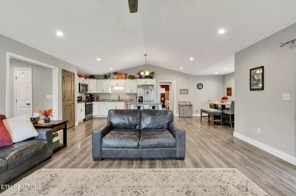 Dayton, TN 37321,595 New Union CIR
