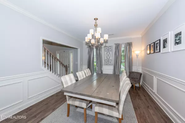 Maryville, TN 37801,718 Rindlewood LN