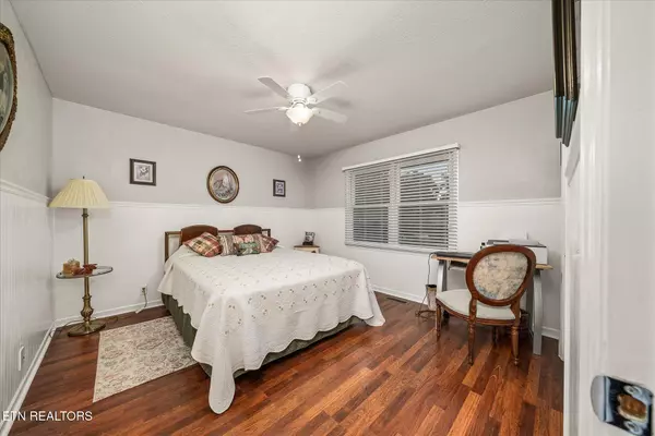 Crossville, TN 38555,194 River Run DR