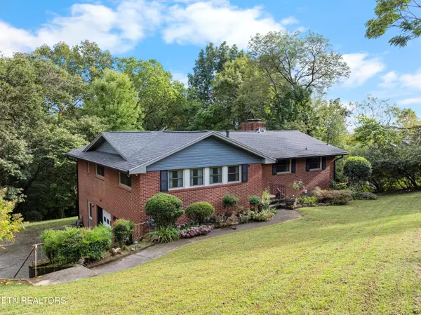 Knoxville, TN 37918,4912 Laurelwood Rd
