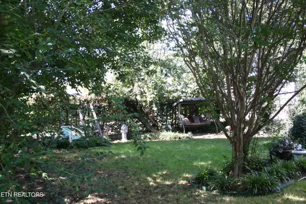 Knoxville, TN 37917,2515 Central St