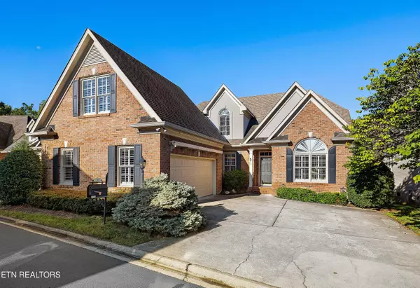 1105 Highgrove Garden WAY, Knoxville, TN 37922