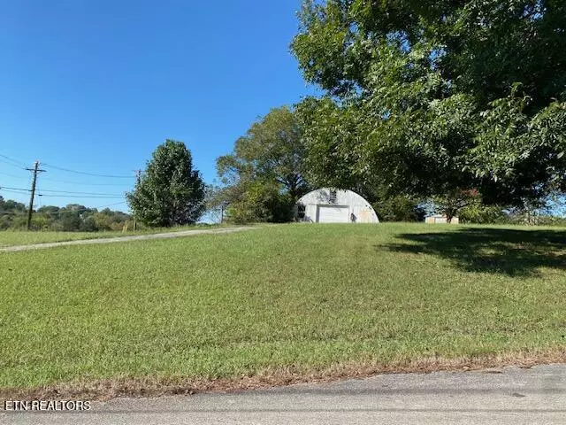 Lot 5 Riley Rd, Dandridge, TN 37725