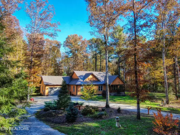 561 Northrup Falls DR, Jamestown, TN 38556