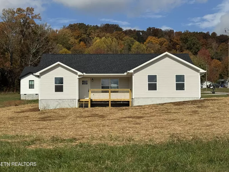 109 Ogle DR, Sweetwater, TN 37874