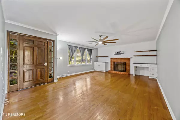 Knoxville, TN 37923,124 Martinwood Rd