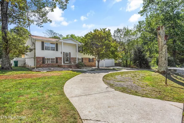 Knoxville, TN 37934,616 Loop Rd