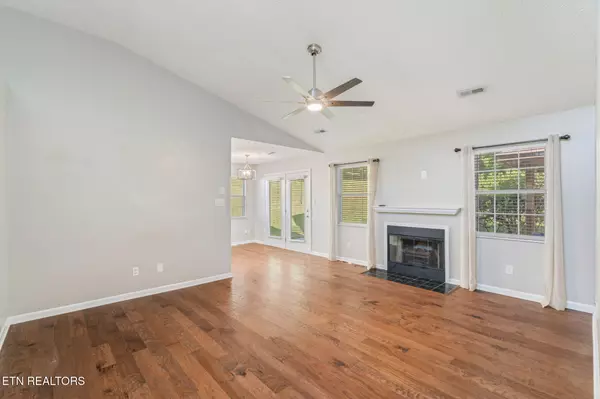 Knoxville, TN 37921,4530 Kinlock LN