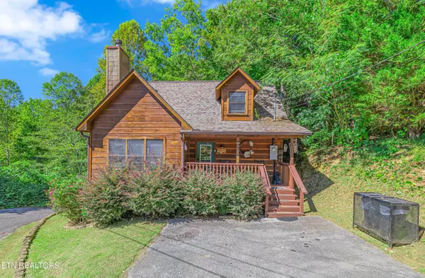Gatlinburg, TN 37738,309 Elk Cove WAY