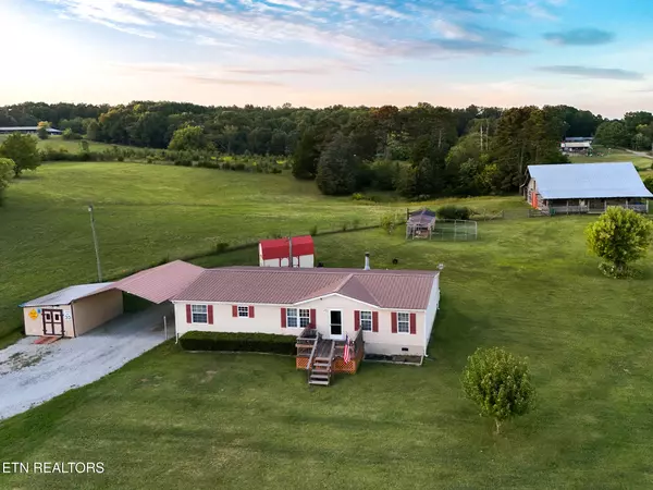 310 Moat Sewell Rd, Philadelphia, TN 37846