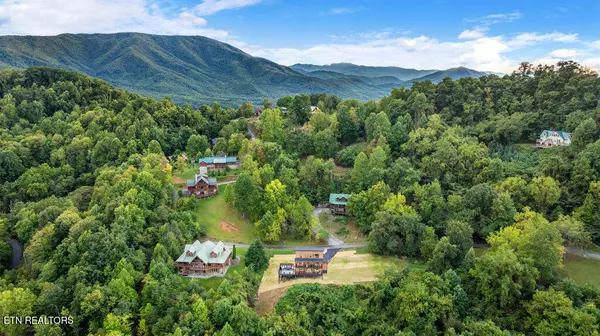Sevierville, TN 37862,2415 Majestic View WAY