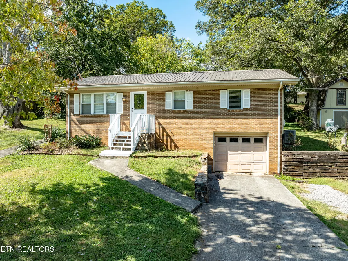 Maryville, TN 37801,1809 Westside Park DR