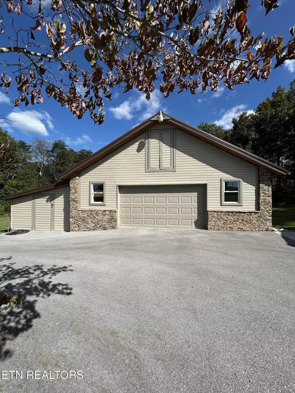 Crossville, TN 38555,148 York Rd