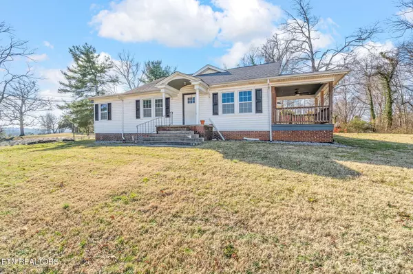 Knoxville, TN 37919,920 Oak Grove LN