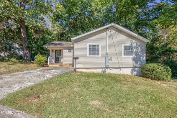 Oak Ridge, TN 37830,102 Decatur Rd