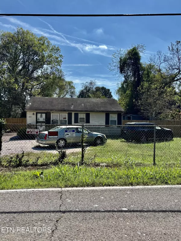 Knoxville, TN 37914,2715 Parkview Ave