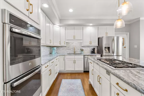 Knoxville, TN 37934,11919 Burnside PL