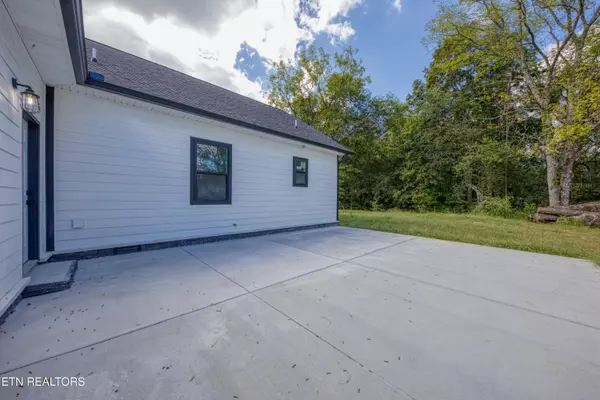 Lenoir City, TN 37771,12531 Hickory Creek Rd