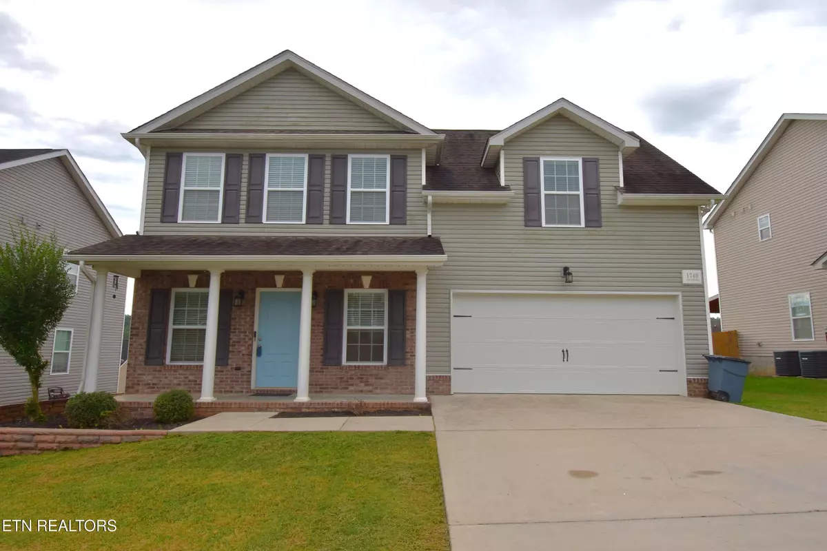 Knoxville, TN 37920,1740 Point Wood DR
