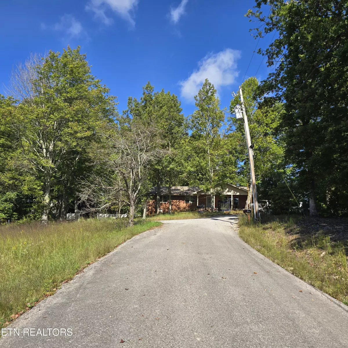 Jamestown, TN 38556,499 Billy Ridge Rd