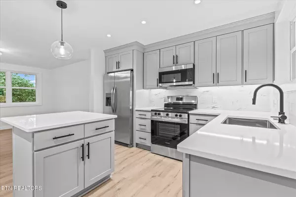 Cookeville, TN 38501,136 & 138 Boatman Street