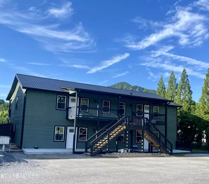 3769 Wears Valley Road #1, Sevierville, TN 37862