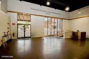 Maryville, TN 37804,161 Harper Ave