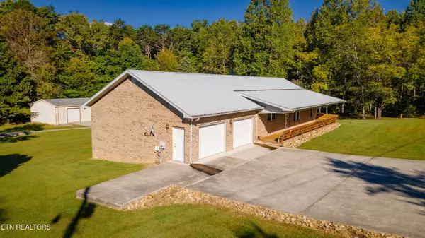 Sevierville, TN 37862,1835 Sunnydale DR