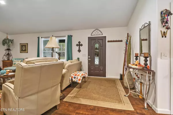 Crossville, TN 38572,720 Oneida LN