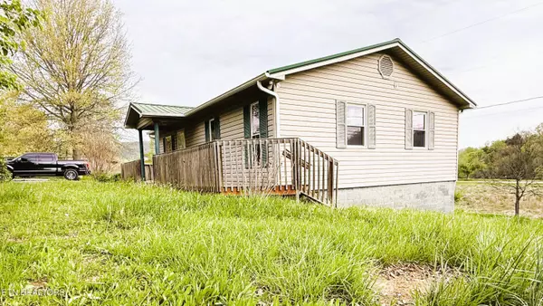 Sneedville, TN 37869,413 Sunset Hills Rd