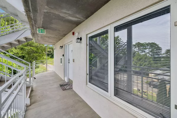 Pigeon Forge, TN 37863,503 Dollywood LN #UNIT 132