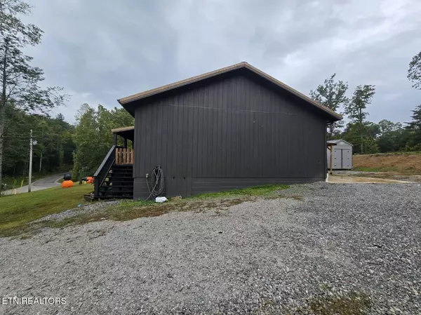 Oneida, TN 37841,102 Beaver Pvt. LN