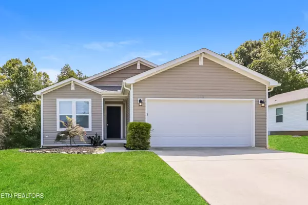 328 Contentment LN, Knoxville, TN 37920