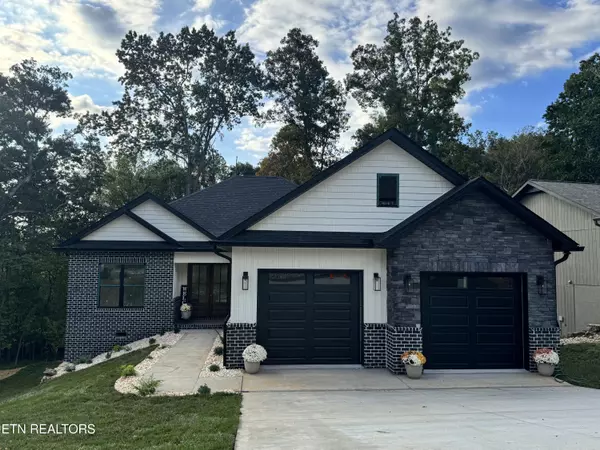 237 Ootsima WAY, Loudon, TN 37774