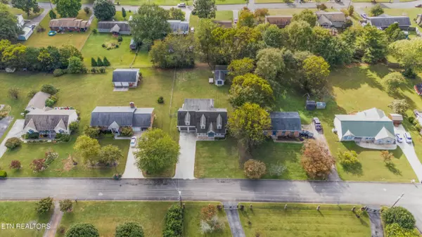 Lenoir City, TN 37772,925 Crestview CIR