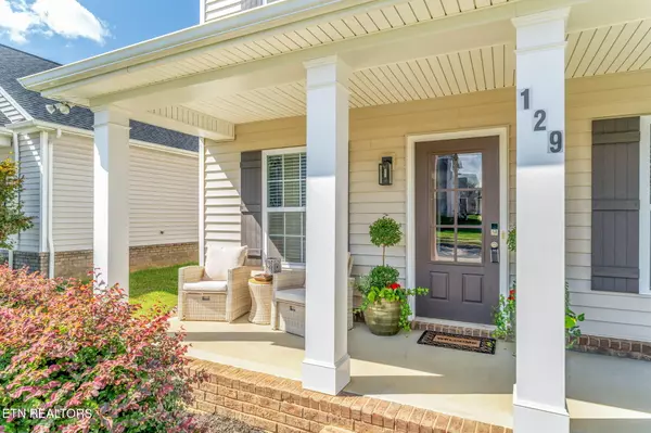 Oak Ridge, TN 37830,129 Hackberry St