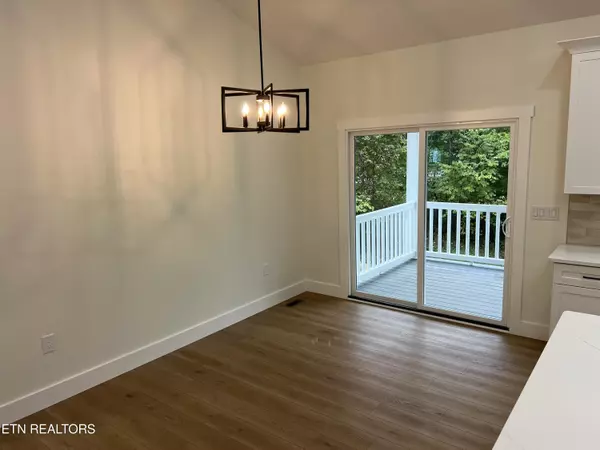 Jamestown, TN 38556,85 Laurel DR