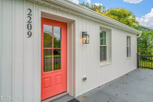 Knoxville, TN 37921,2209 Sanderson Rd