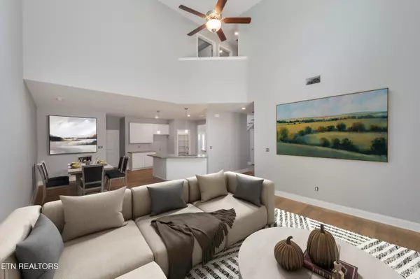 Knoxville, TN 37931,7952 Conductor WAY