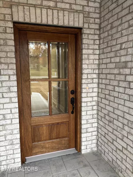 130 Old Hickory CIR, Madisonville, TN 37354