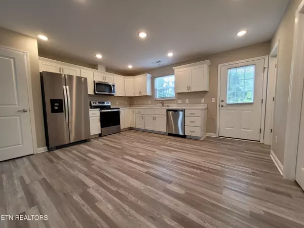 Maryville, TN 37801,443 Landau DR