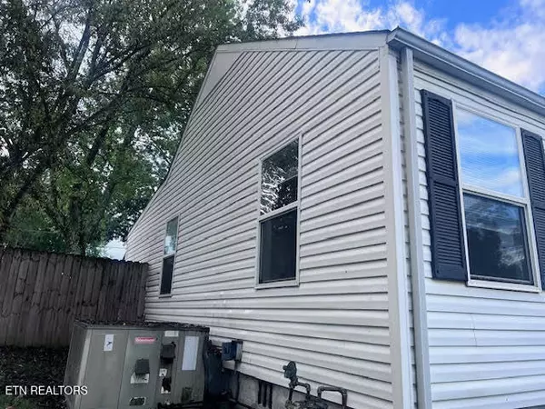 Alcoa, TN 37701,626 Lincoln Rd