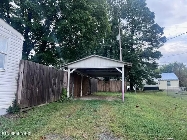 Alcoa, TN 37701,626 Lincoln Rd